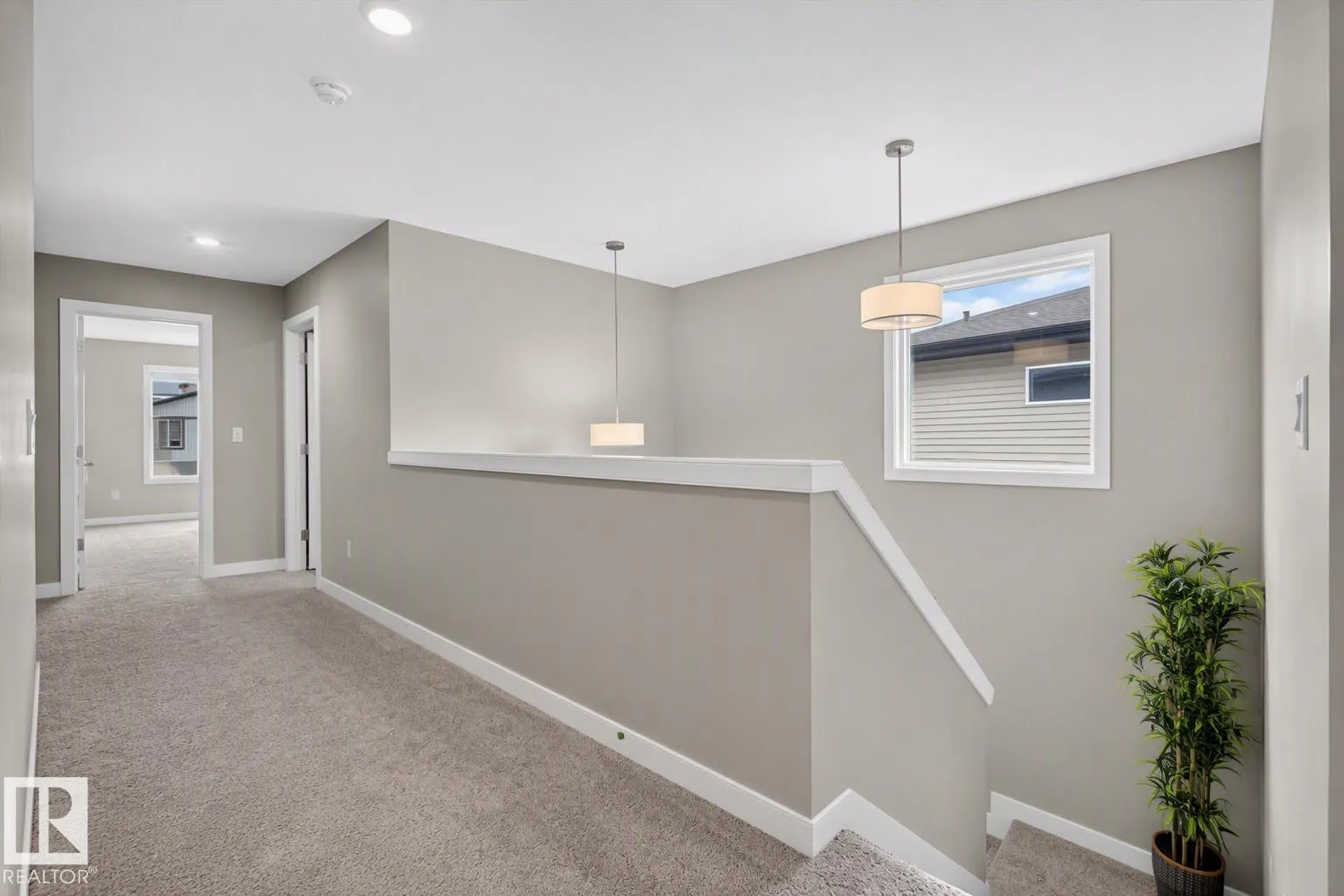 9412 PEAR CR SW