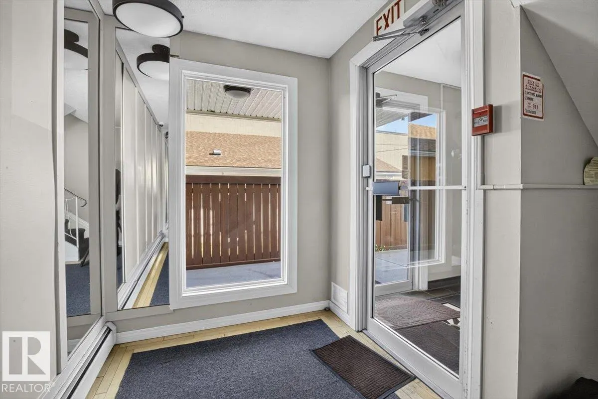 #205 11429 124 ST NW