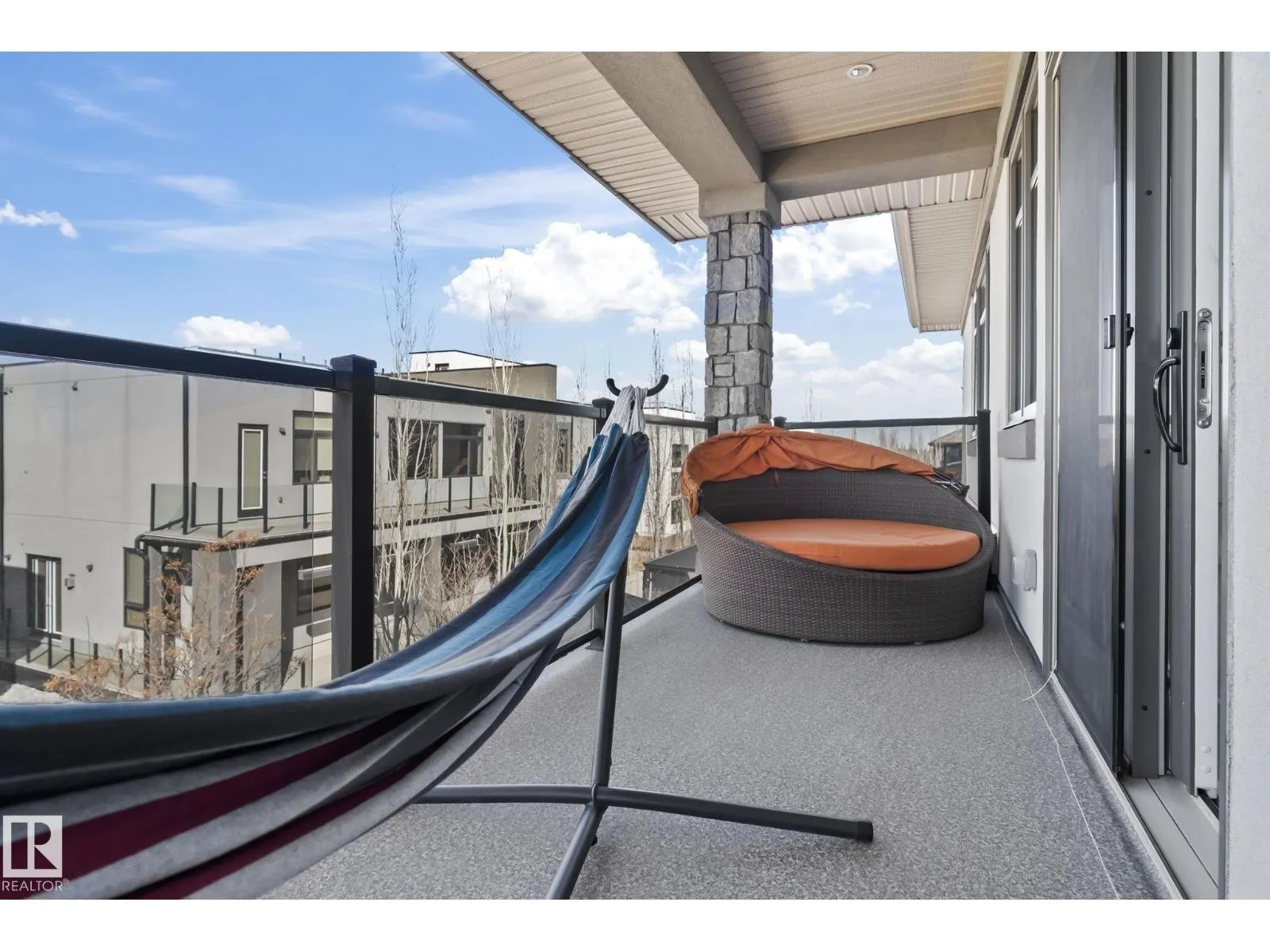 3652 WESTCLIFF WY SW