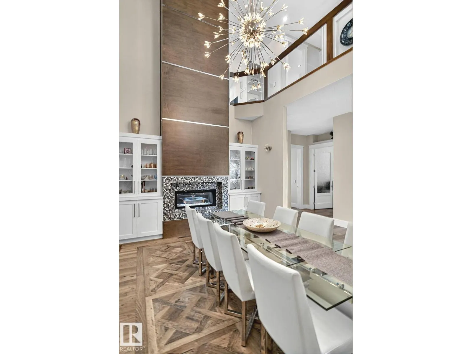 3652 WESTCLIFF WY SW