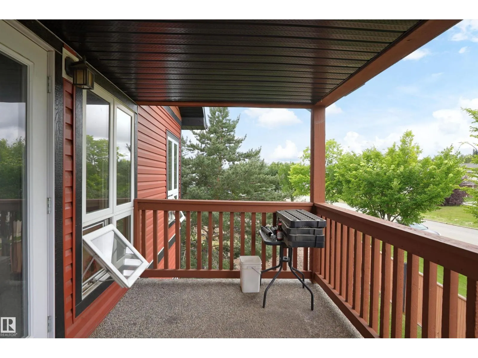 203 GRAYBRIAR GR