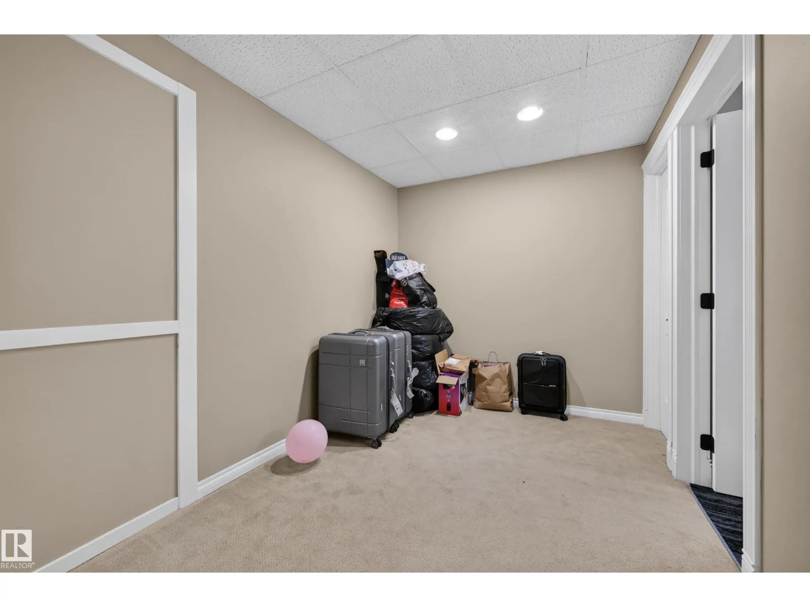 3006 Montrose BV