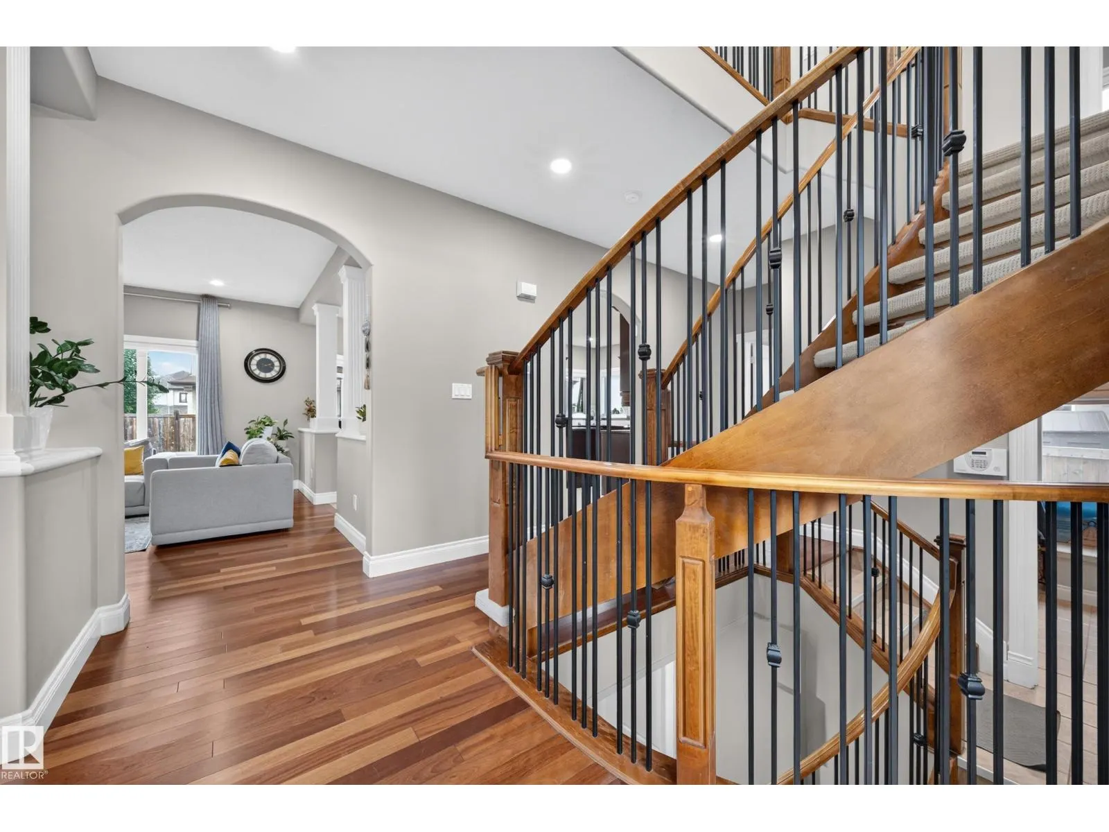 3006 Montrose BV