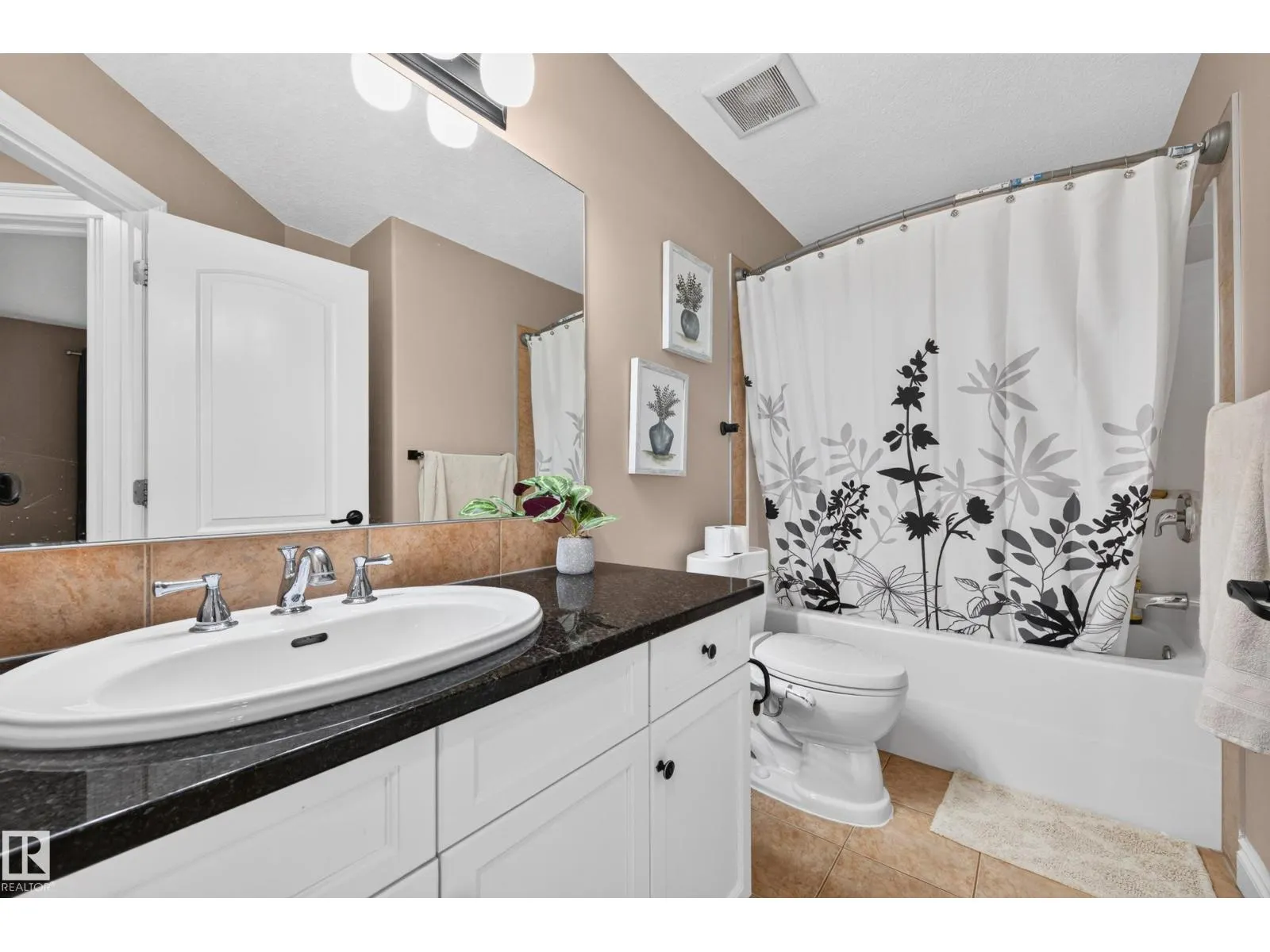 3006 Montrose BV