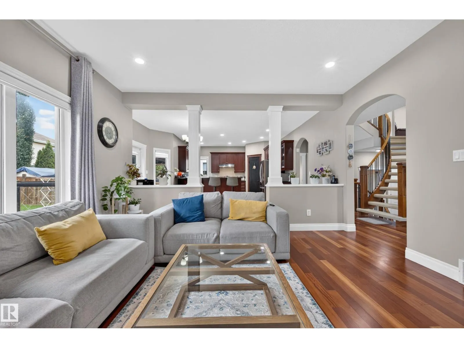 3006 Montrose BV