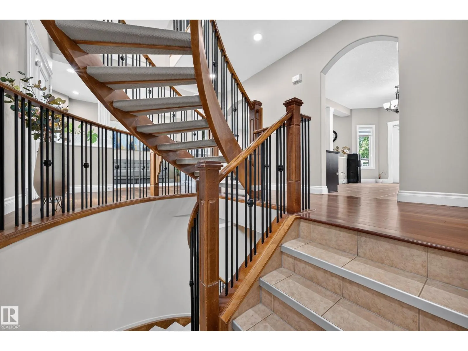 3006 Montrose BV