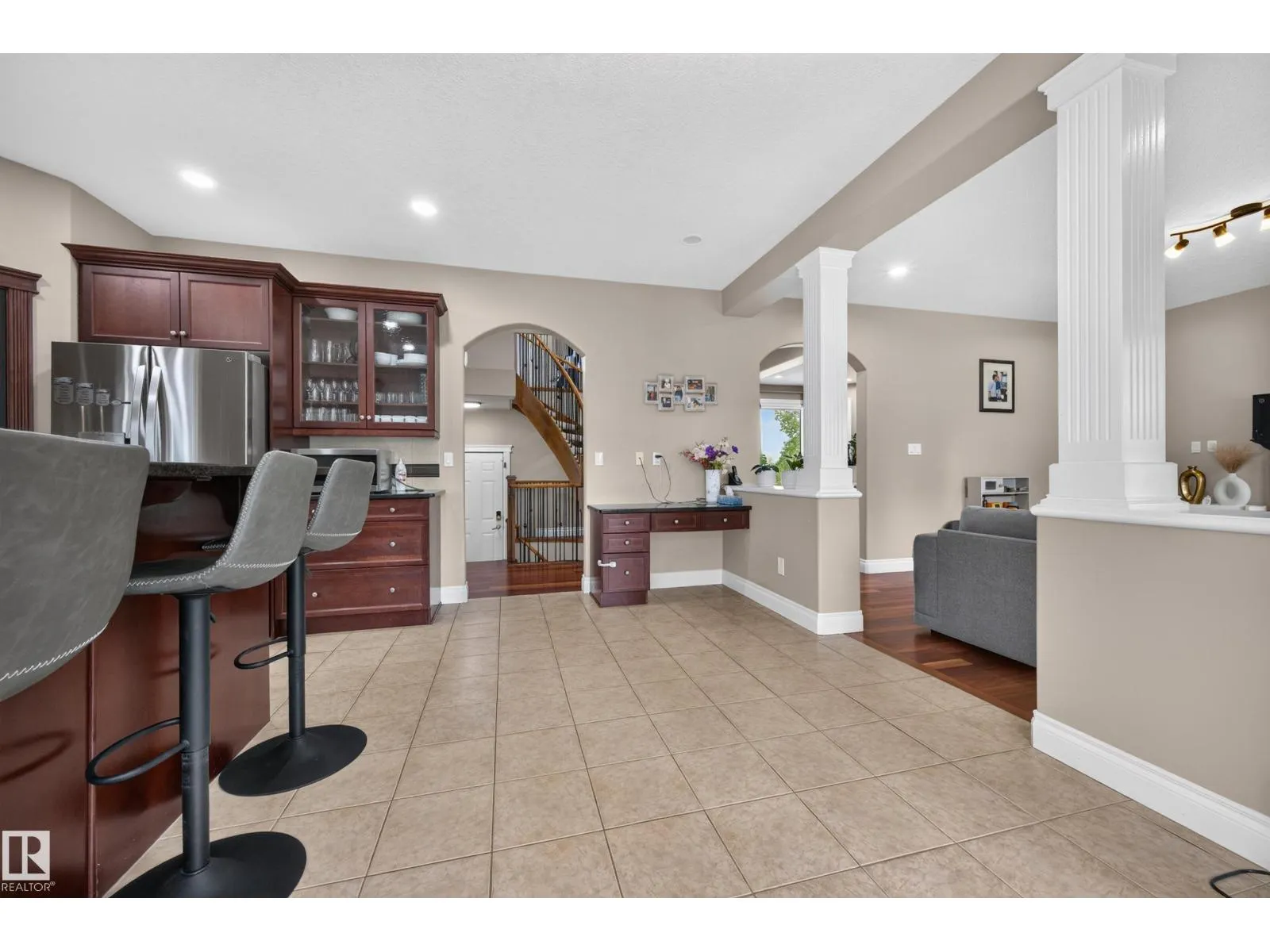 3006 Montrose BV