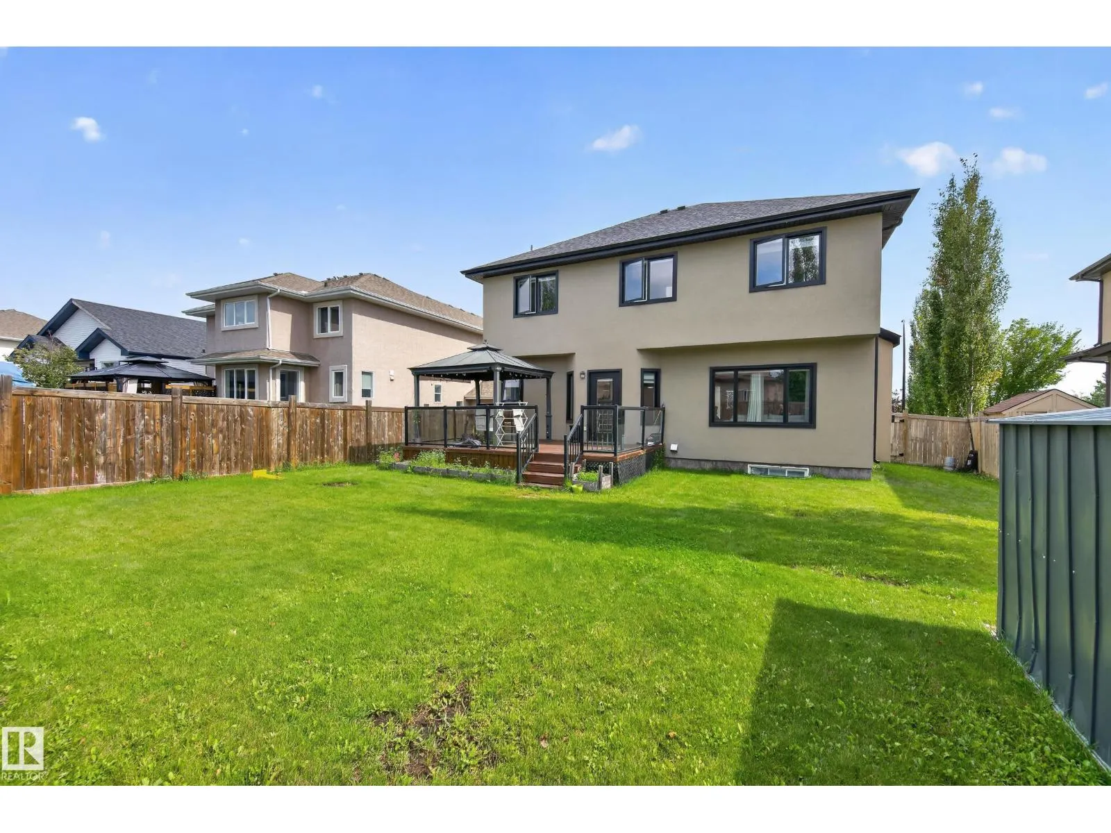 3006 Montrose BV