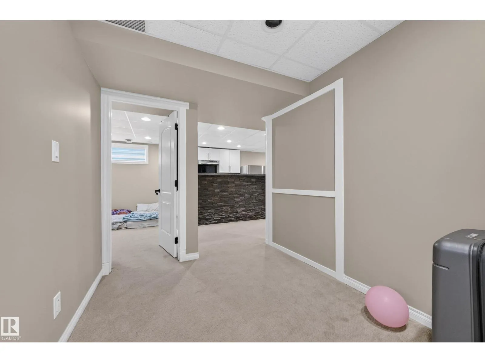 3006 Montrose BV