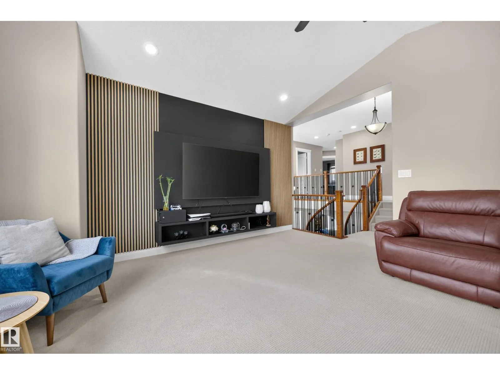 3006 Montrose BV