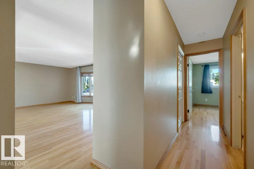 3506 44 ST
