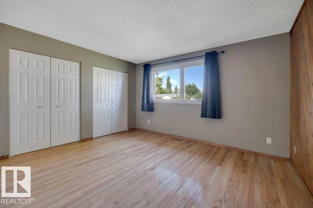 3506 44 ST