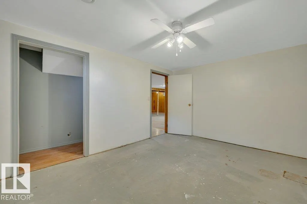 3506 44 ST