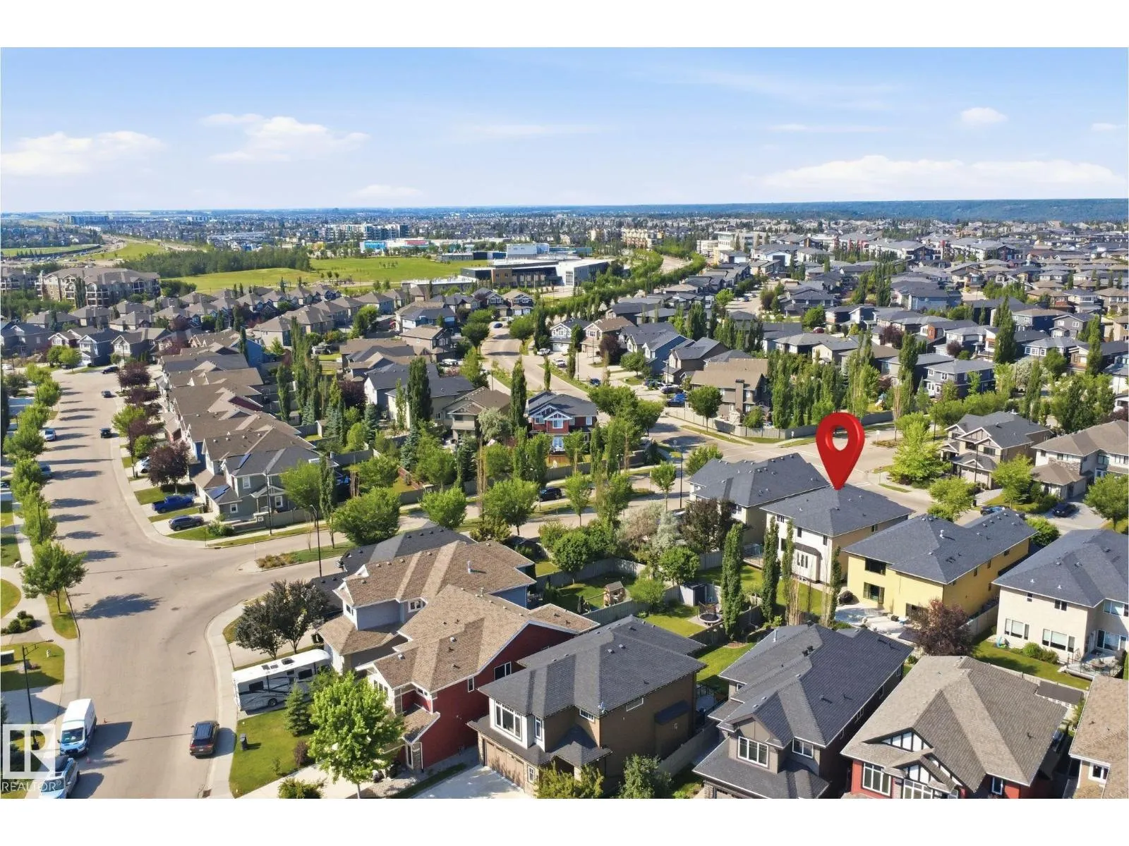 427 Windermere RD NW