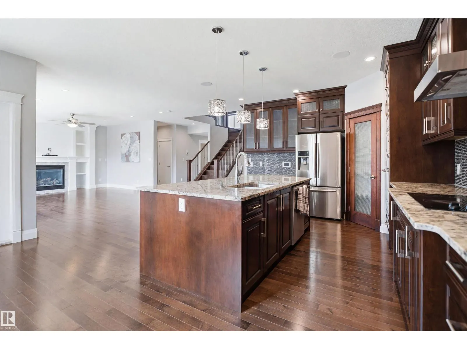 427 Windermere RD NW
