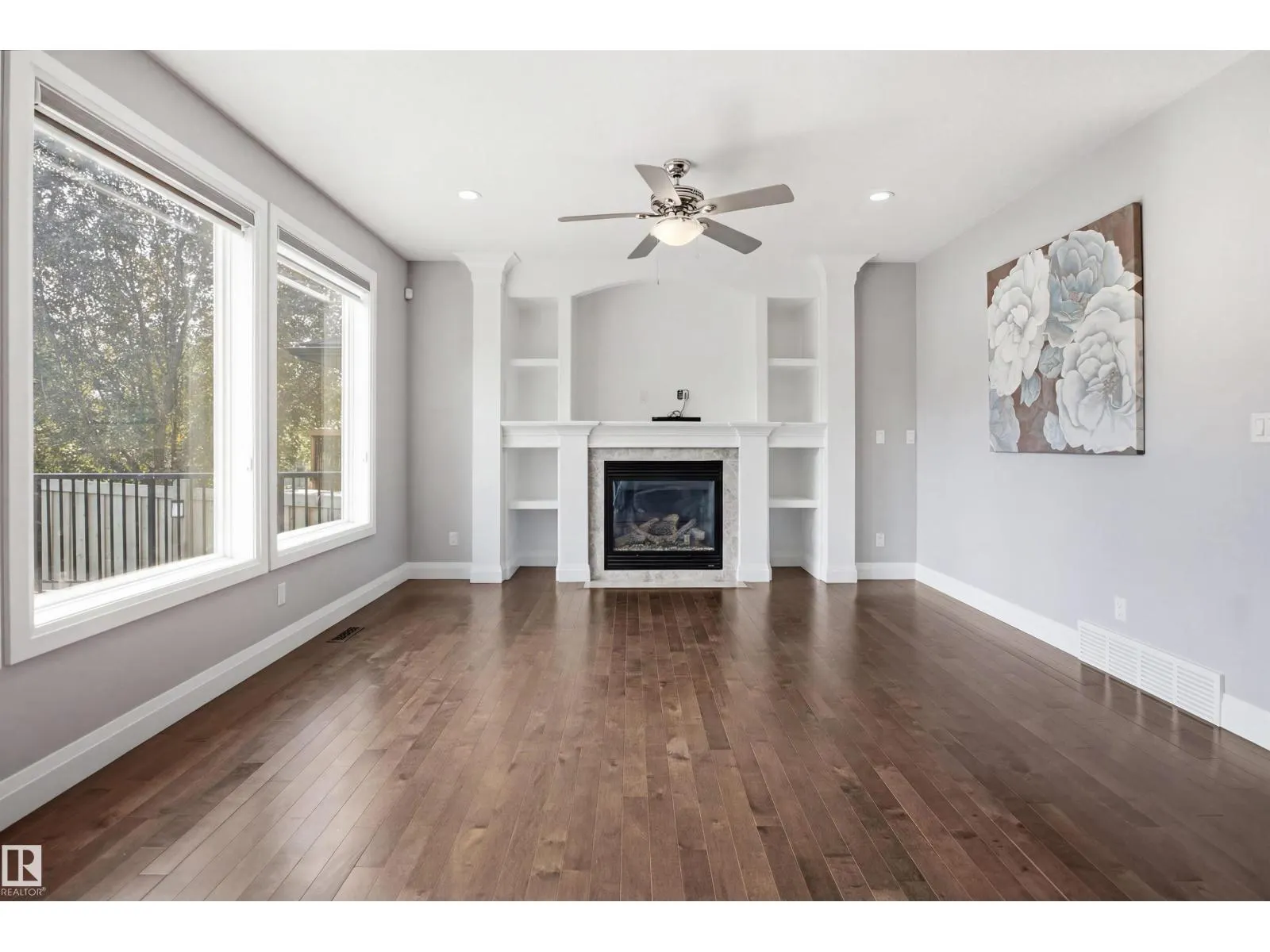 427 Windermere RD NW