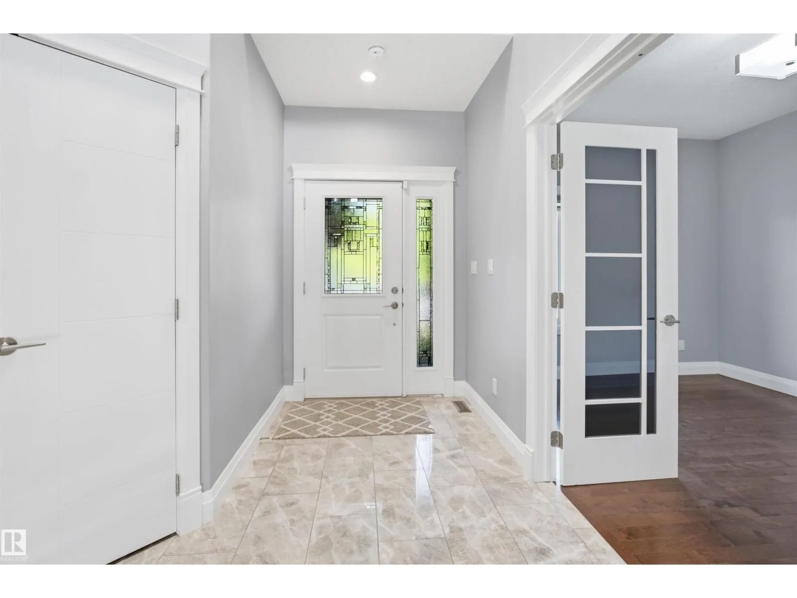 427 Windermere RD NW