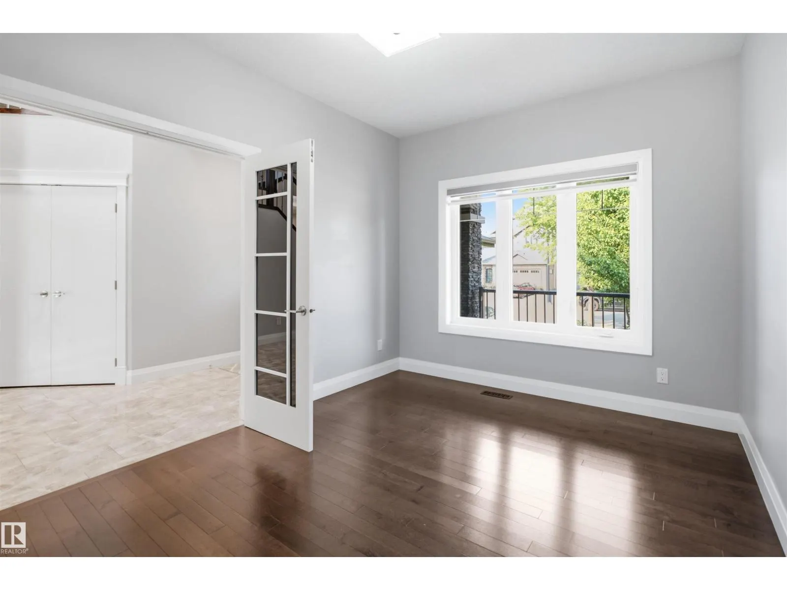 427 Windermere RD NW