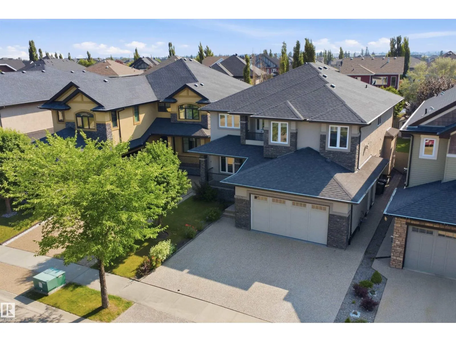 427 Windermere RD NW