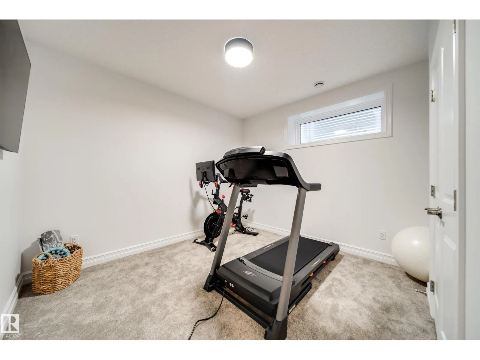 3632 KESWICK BV SW