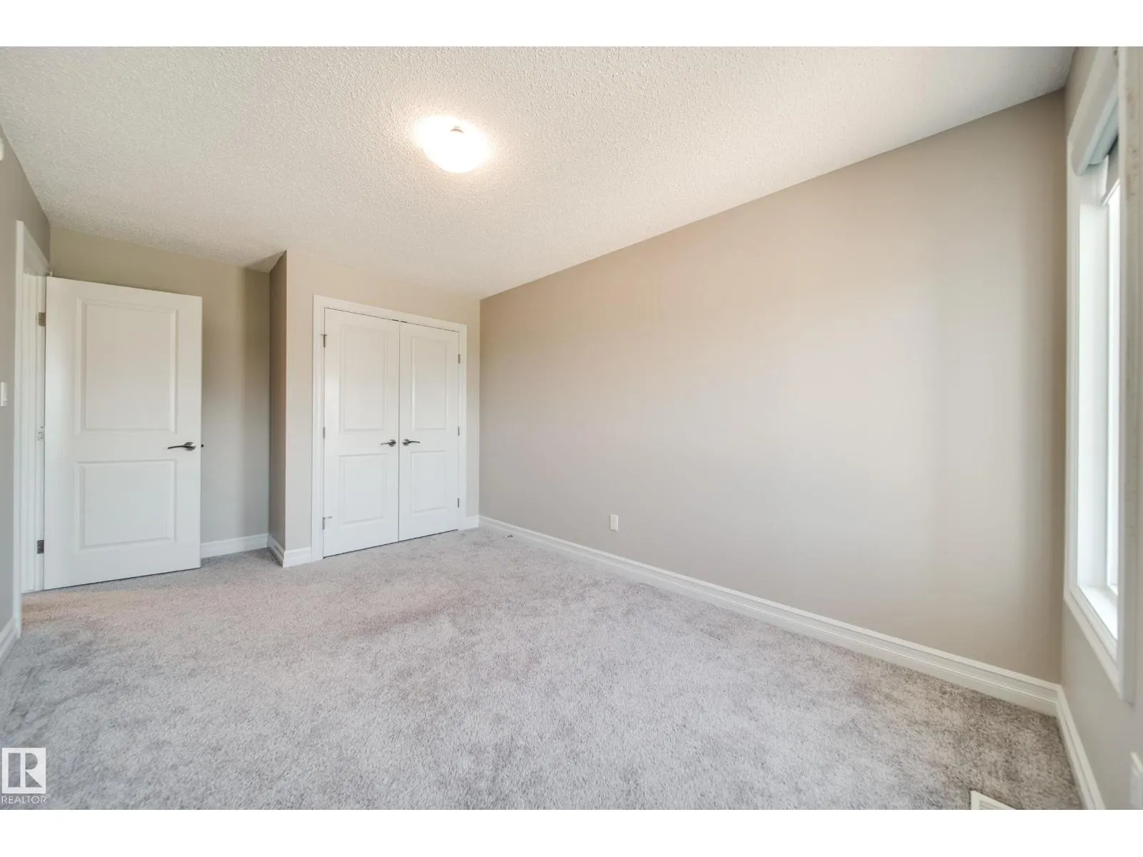 3632 KESWICK BV SW