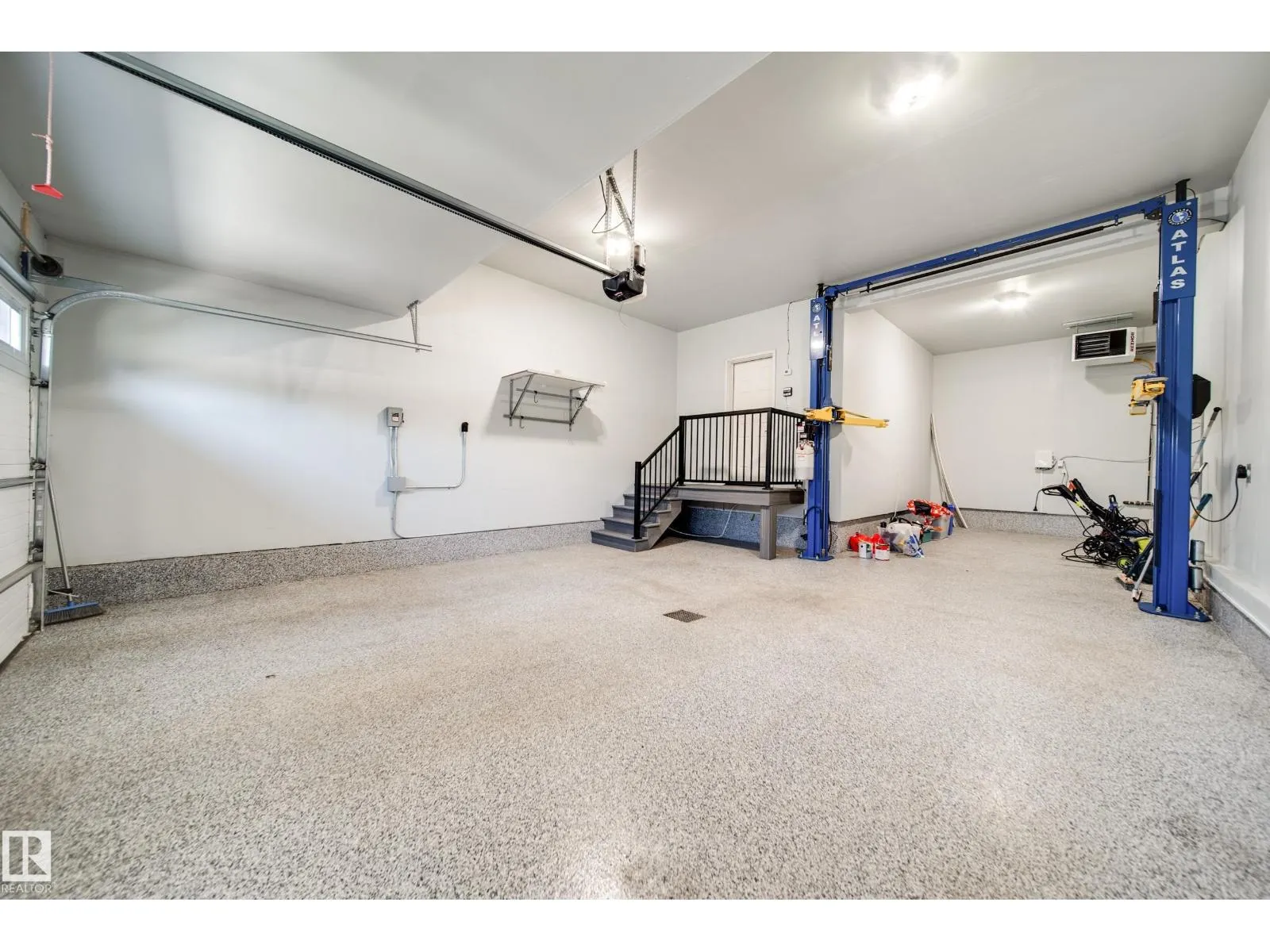 3632 KESWICK BV SW