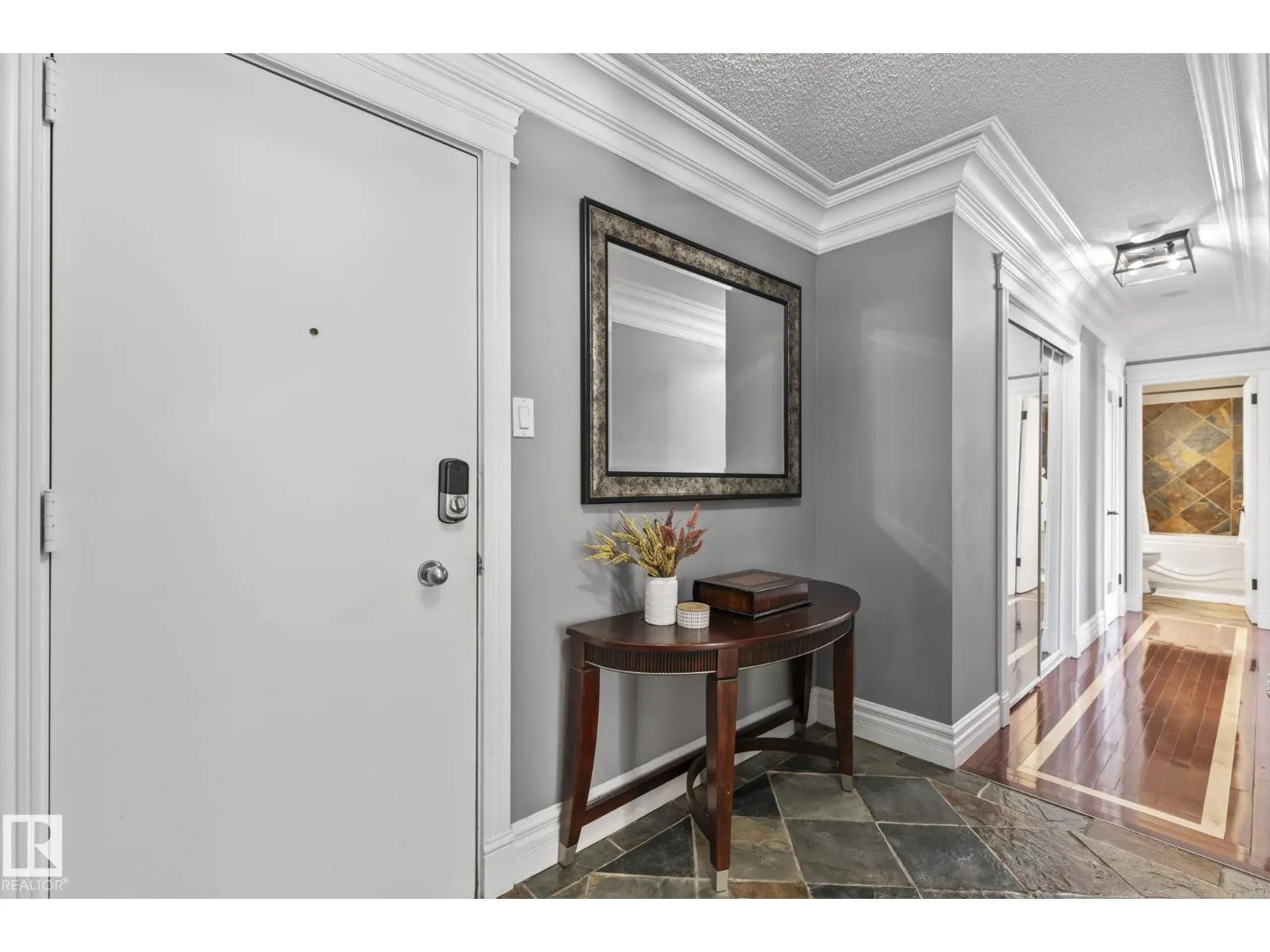 #405 10745 83 AV NW