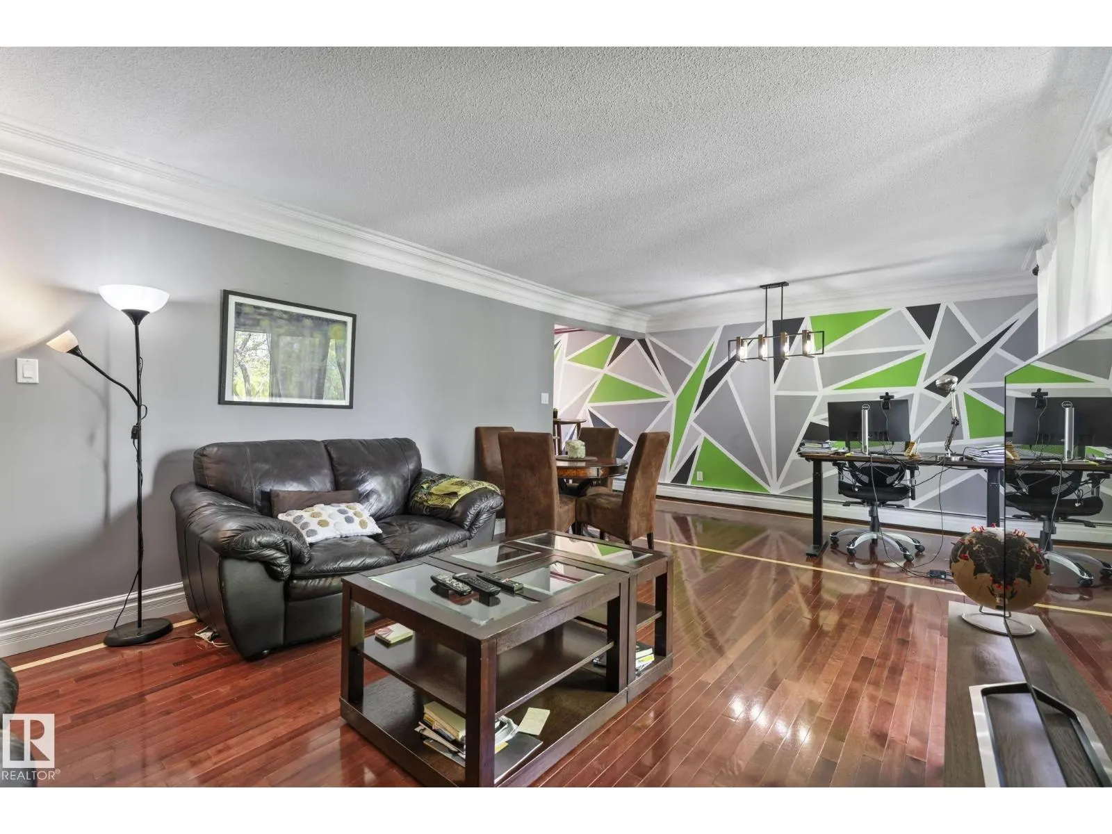 #405 10745 83 AV NW