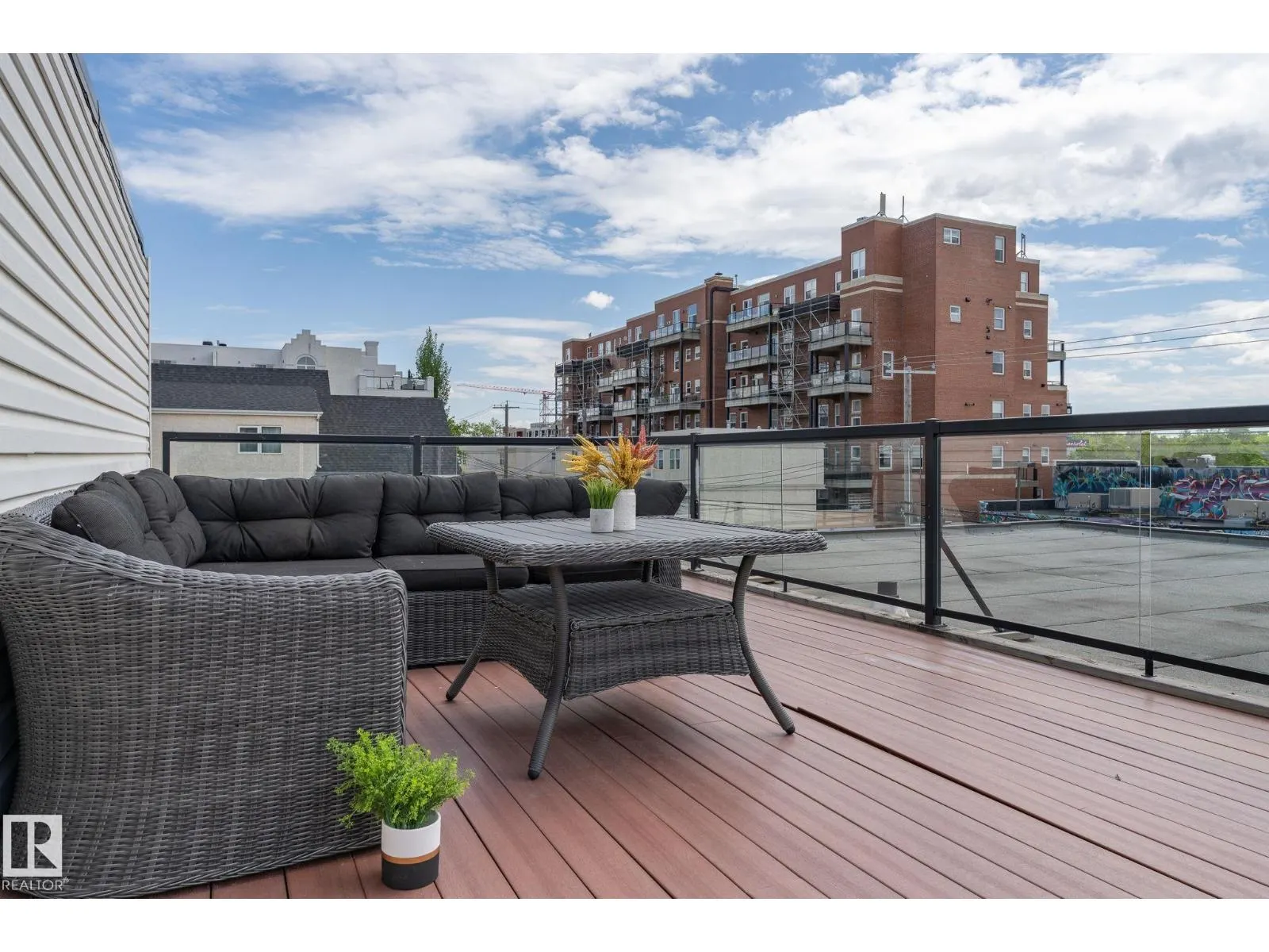 #405 10745 83 AV NW
