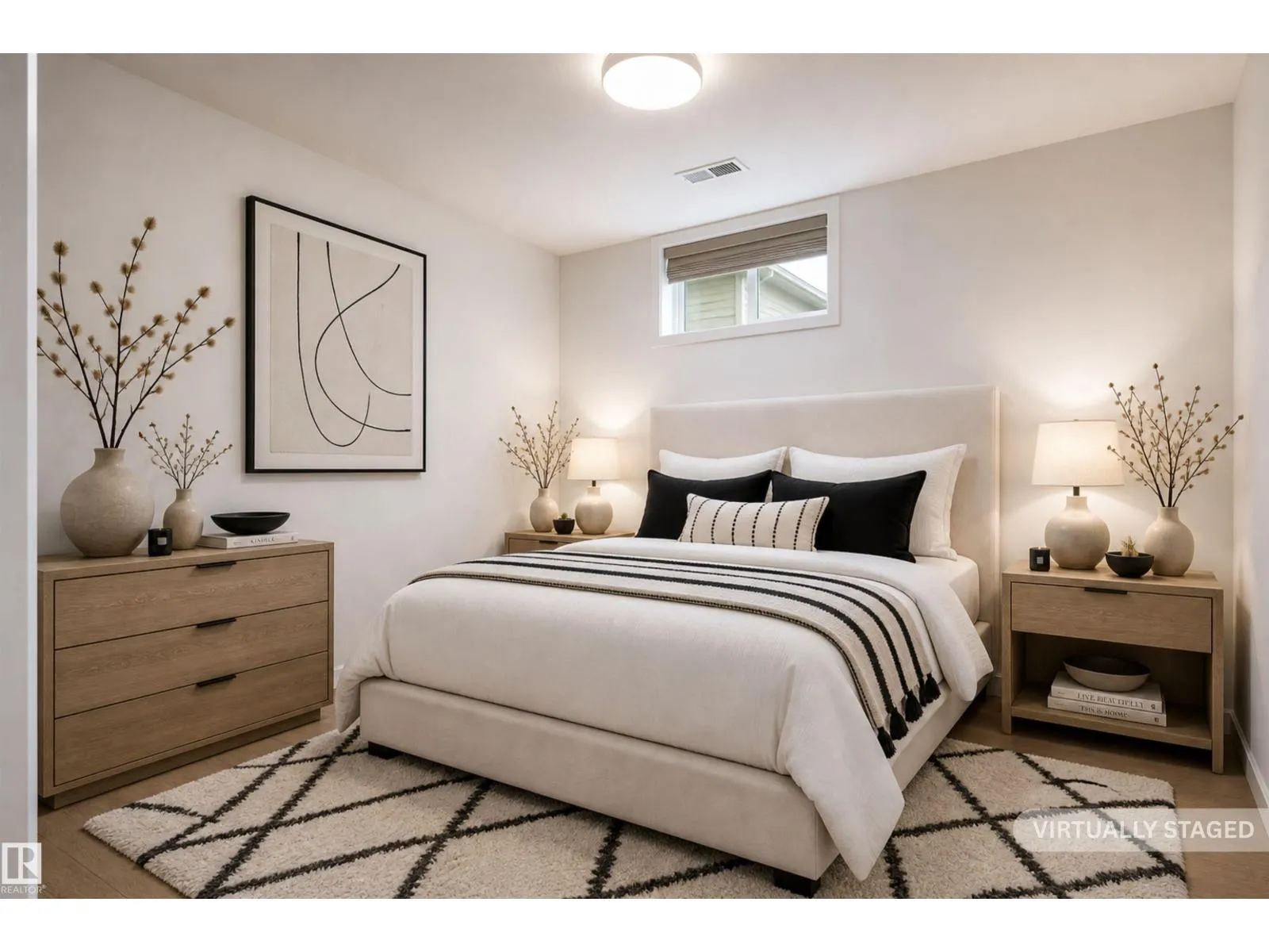 4704 106A AV NW
