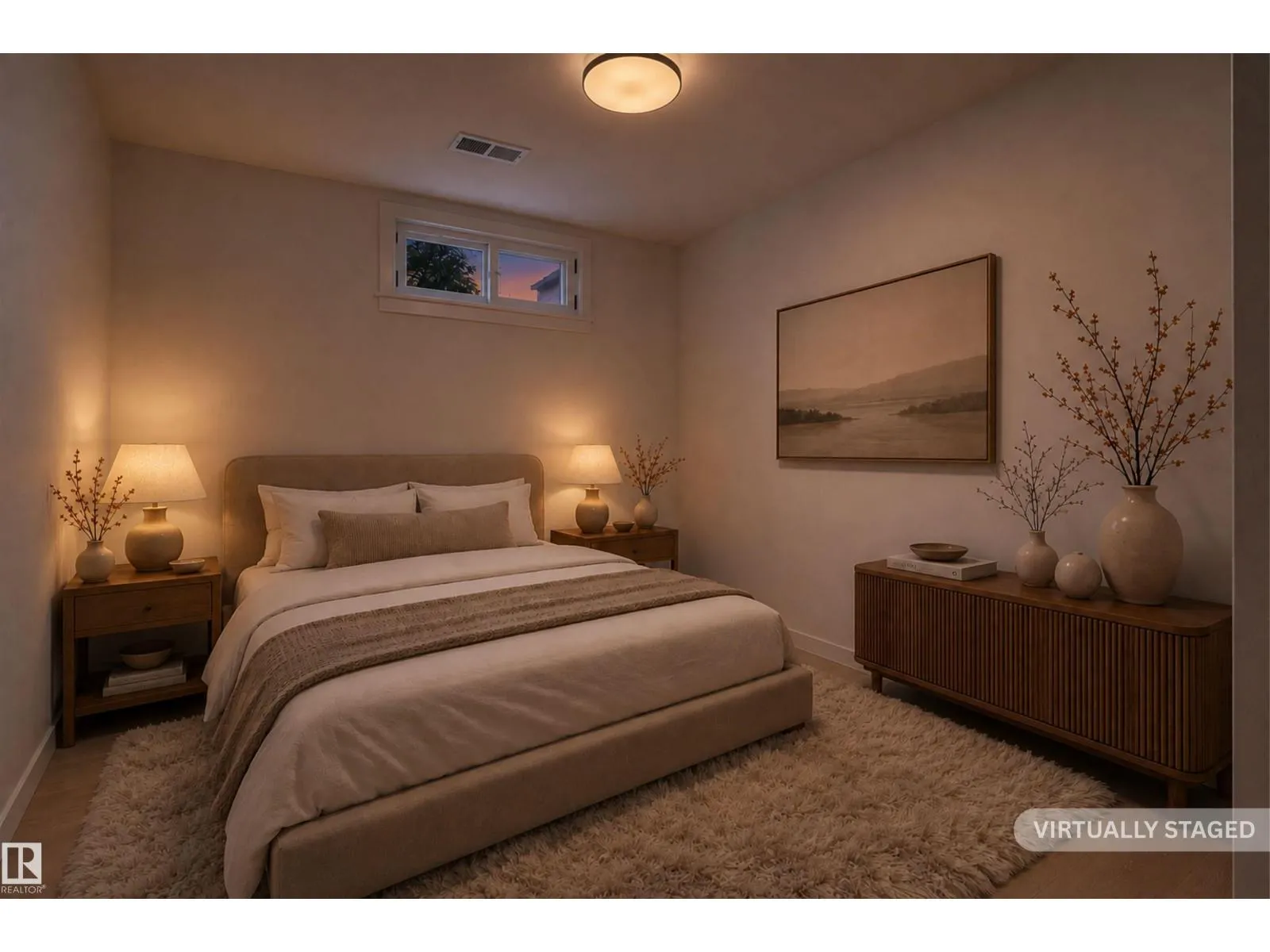 4704 106A AV NW