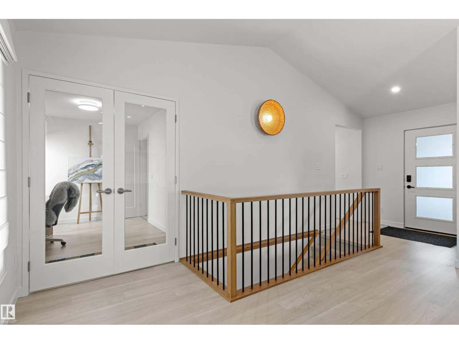 4704 106A AV NW