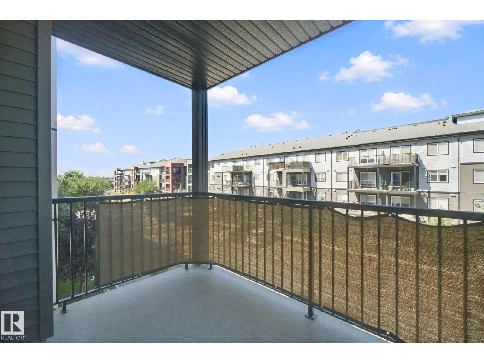 #330 390 Windermere RD NW