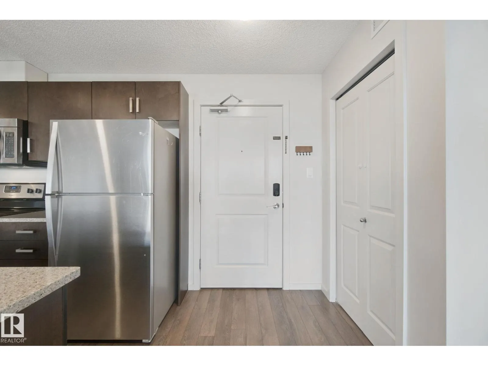 #330 390 Windermere RD NW
