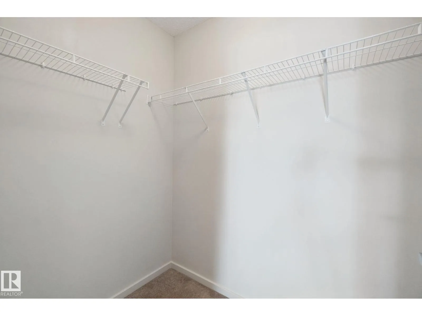#330 390 Windermere RD NW