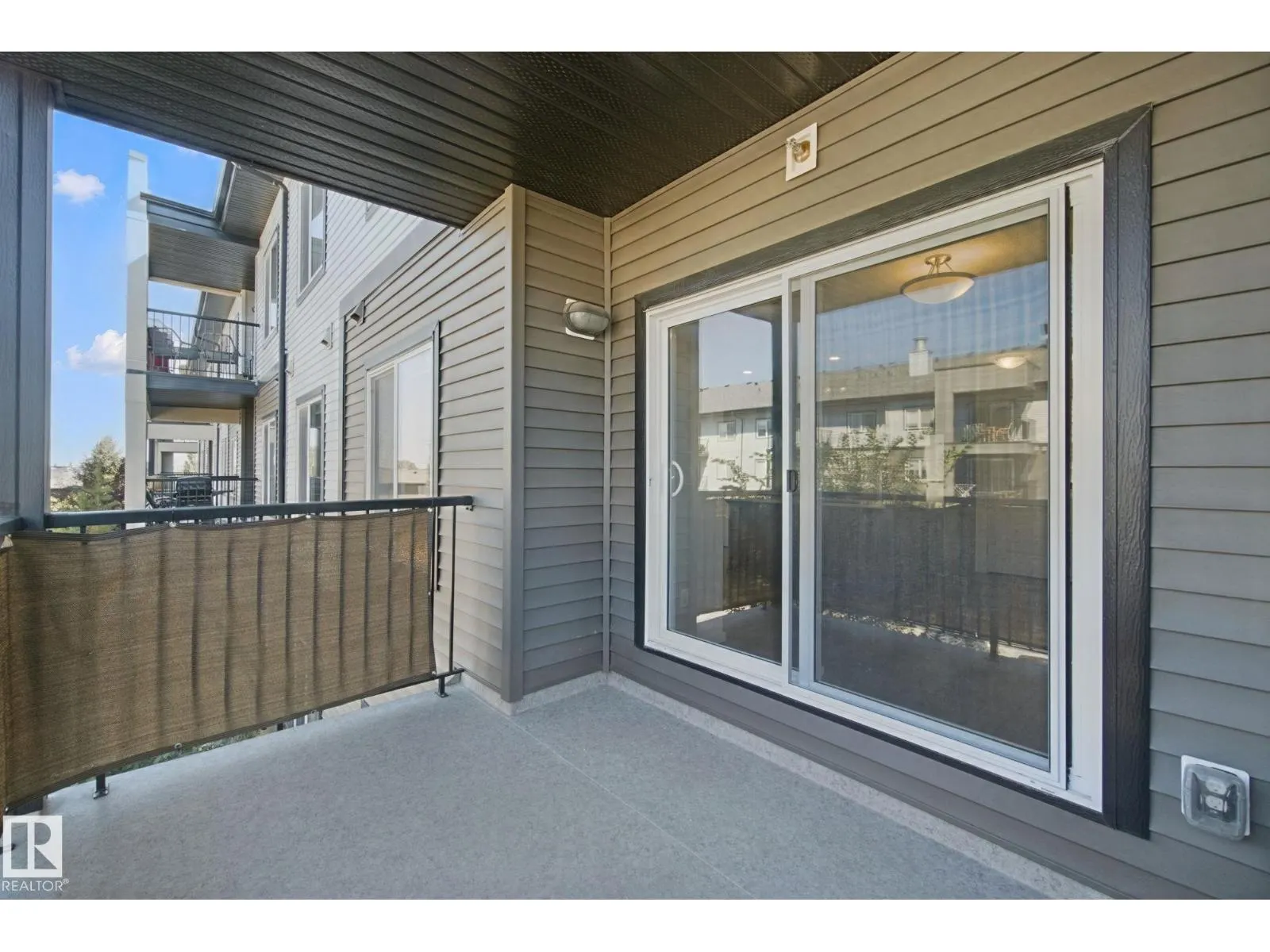 #330 390 Windermere RD NW
