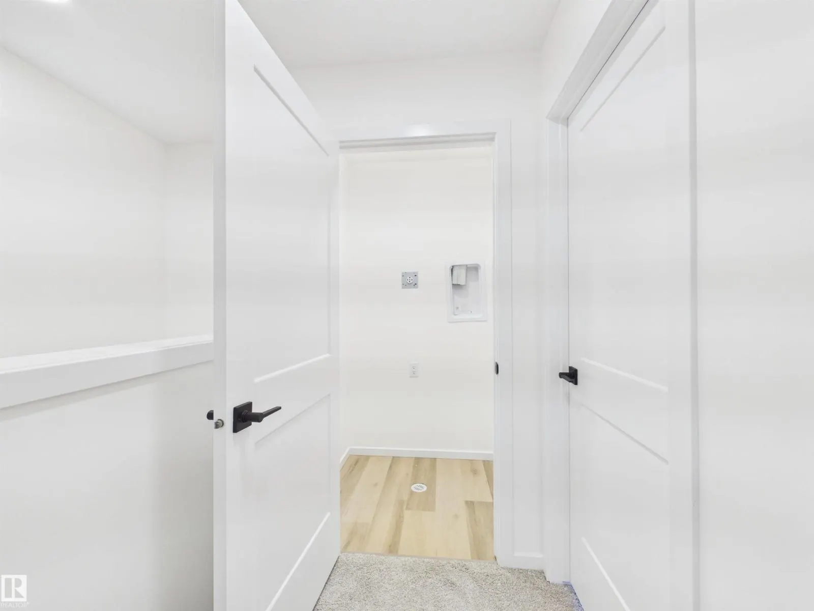 21 BRICKYARD LI