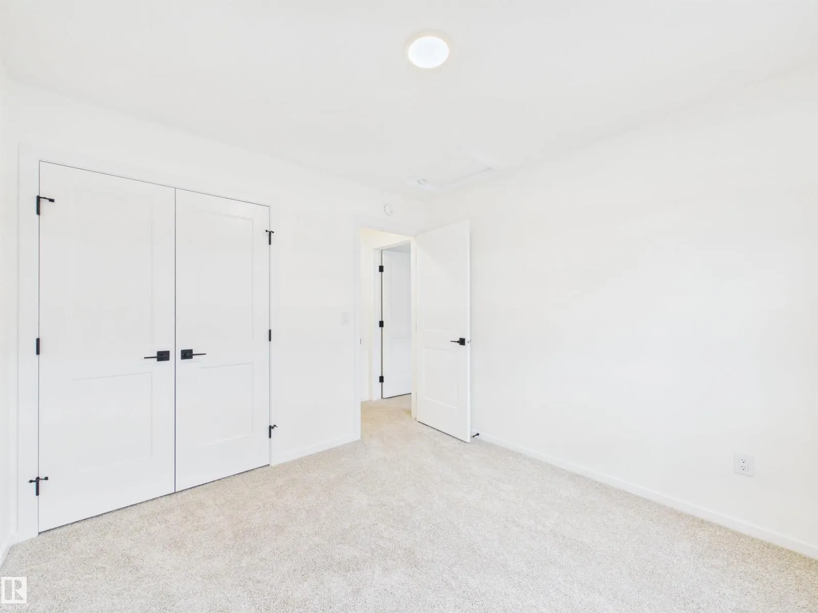 21 BRICKYARD LI