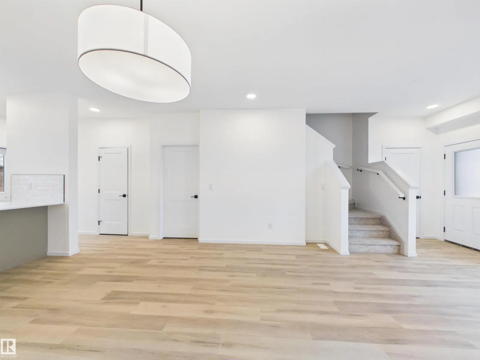 21 BRICKYARD LI