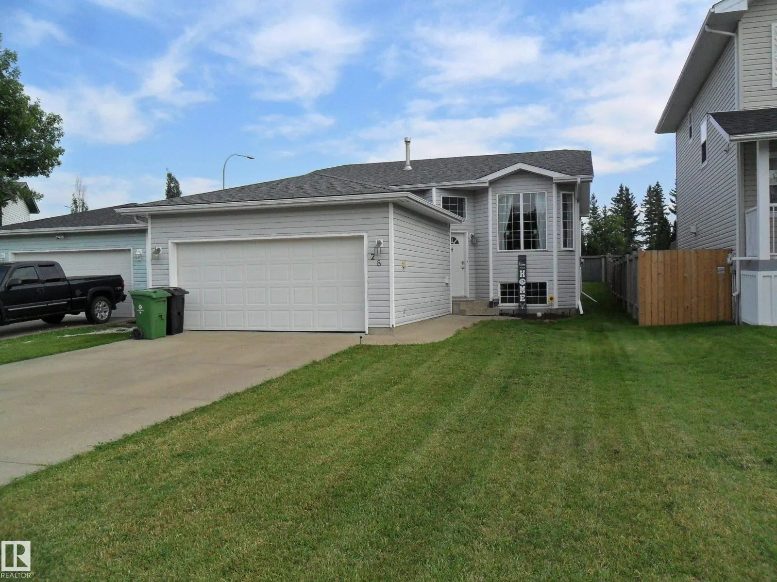 28 Bridgeview CR NW