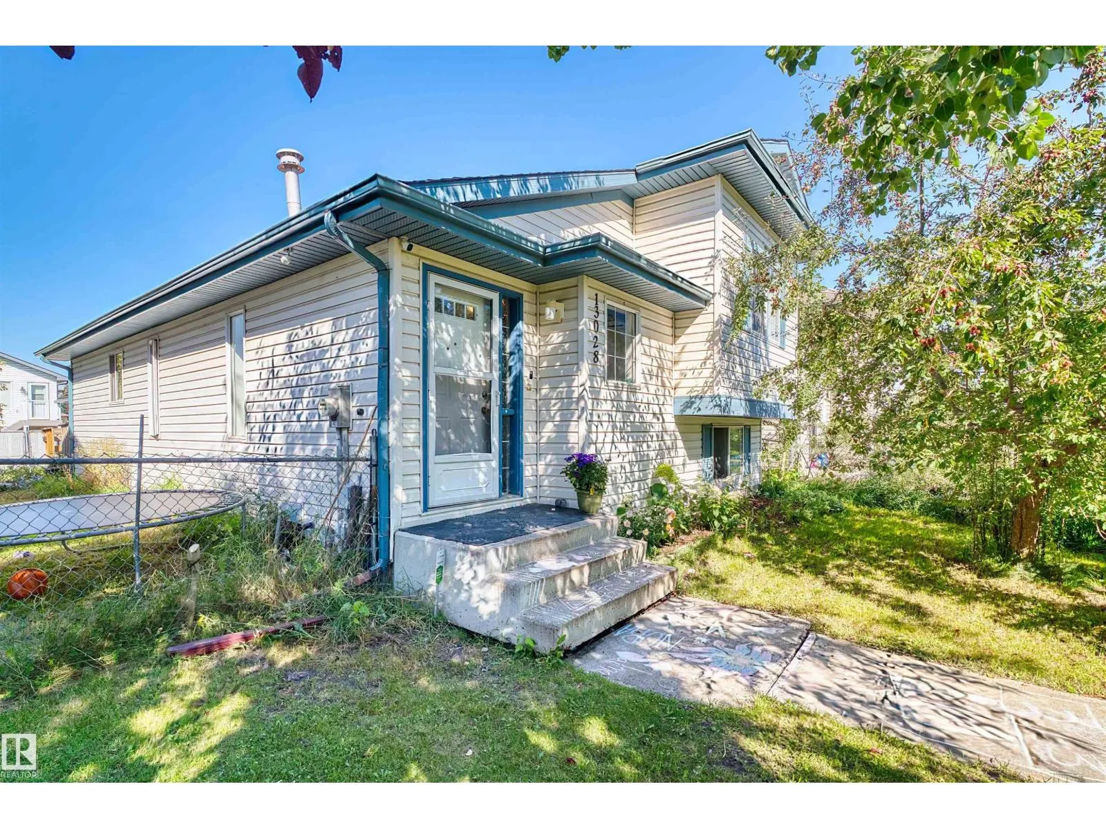 13028 34 ST NW