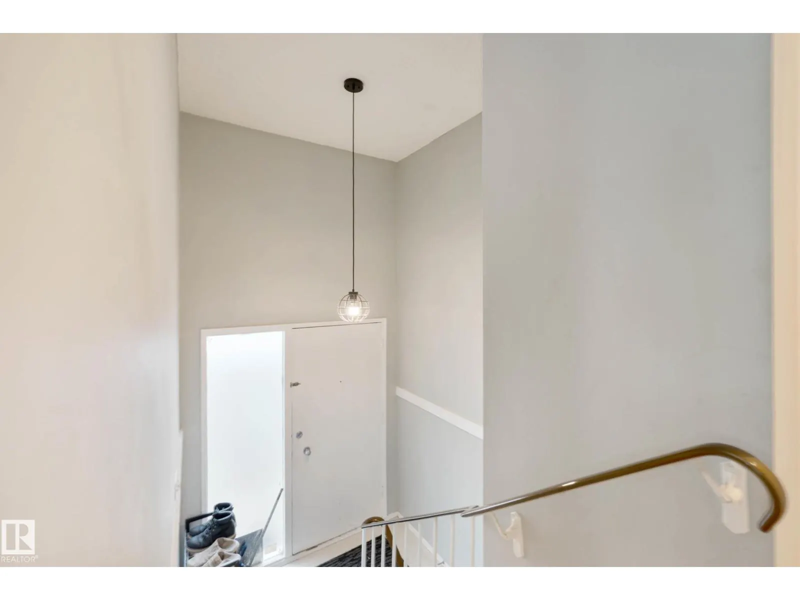 11828 & 11830 45 ST NW