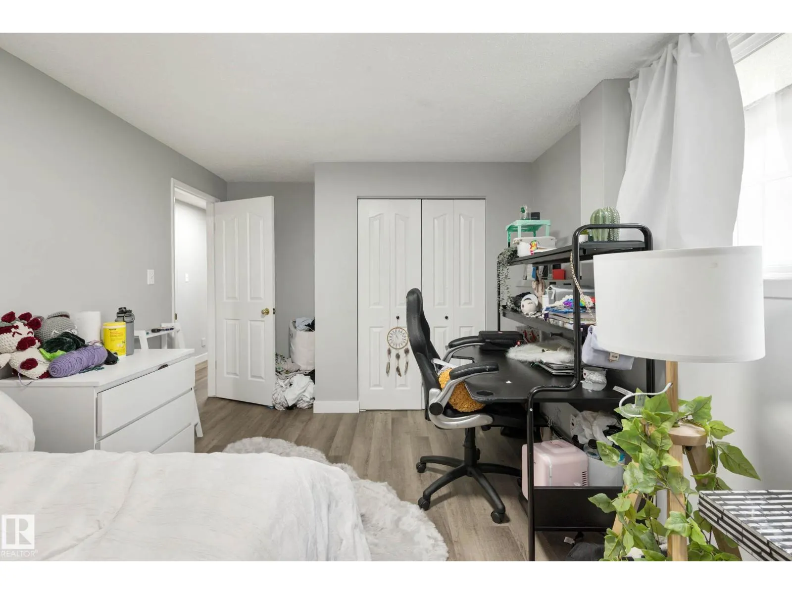 11828 & 11830 45 ST NW