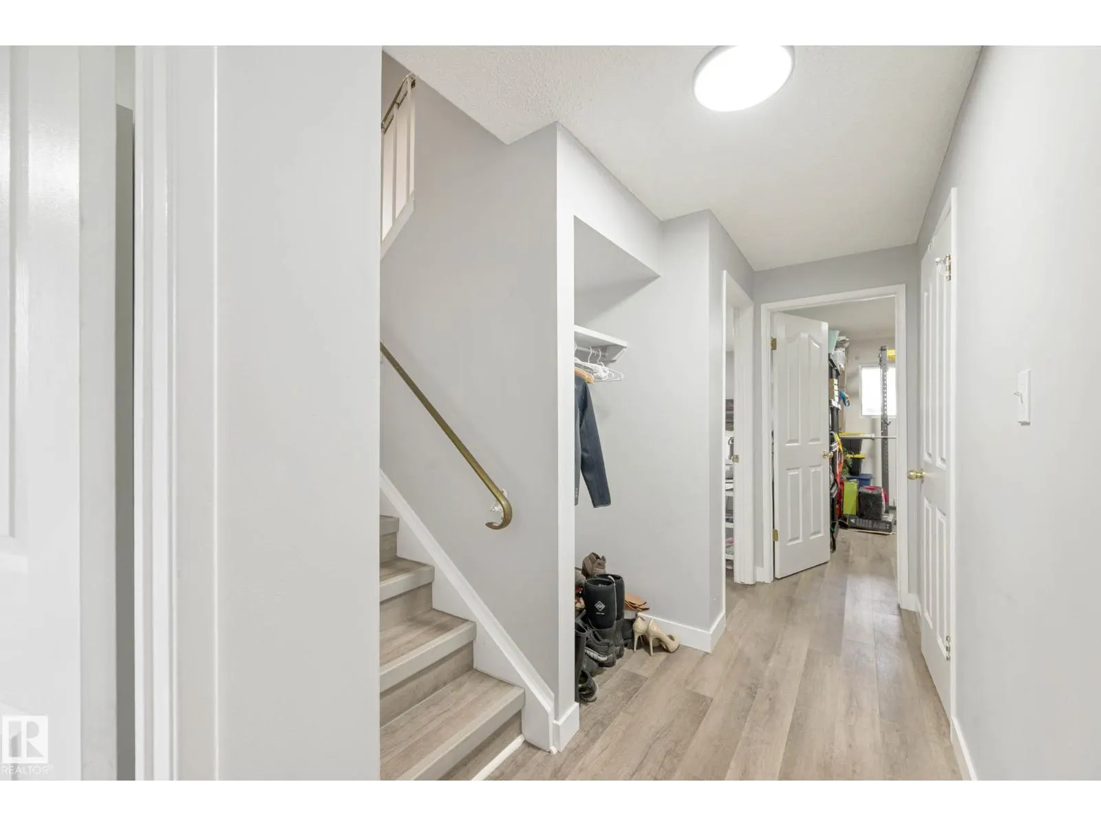 11828 & 11830 45 ST NW
