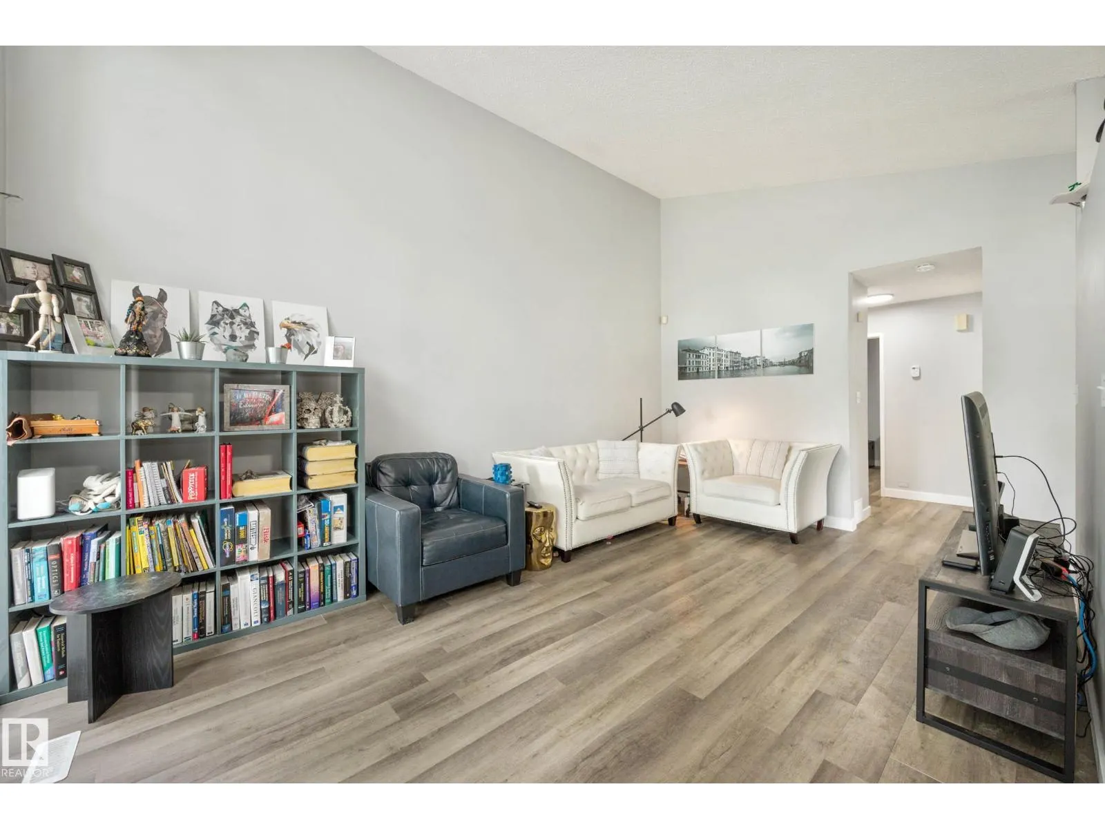 11828 & 11830 45 ST NW
