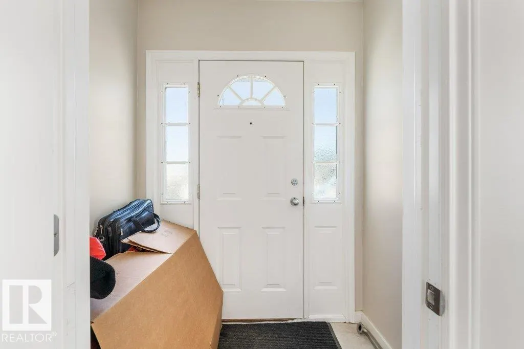 12106 77 ST NW