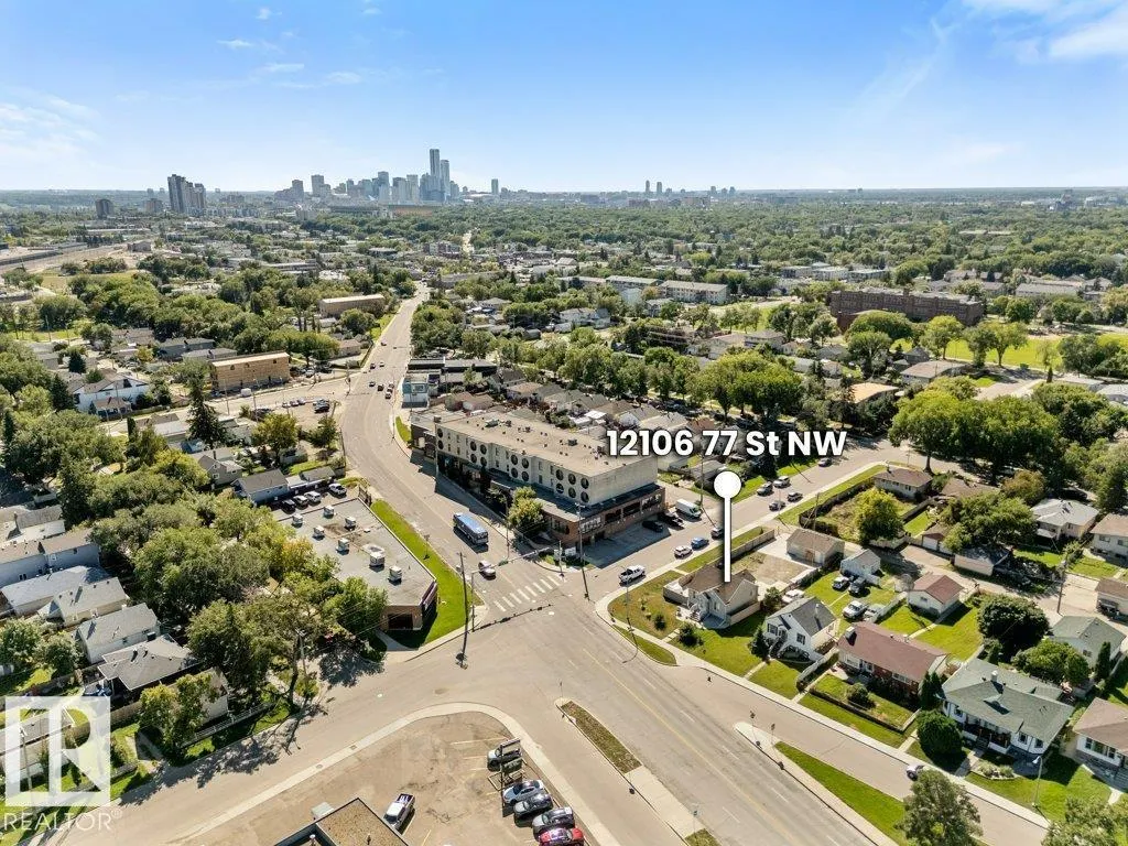 12106 77 ST NW
