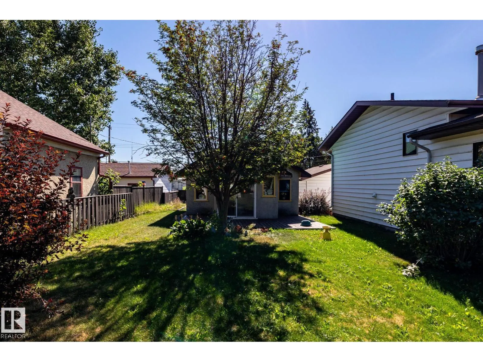 614 1 AV