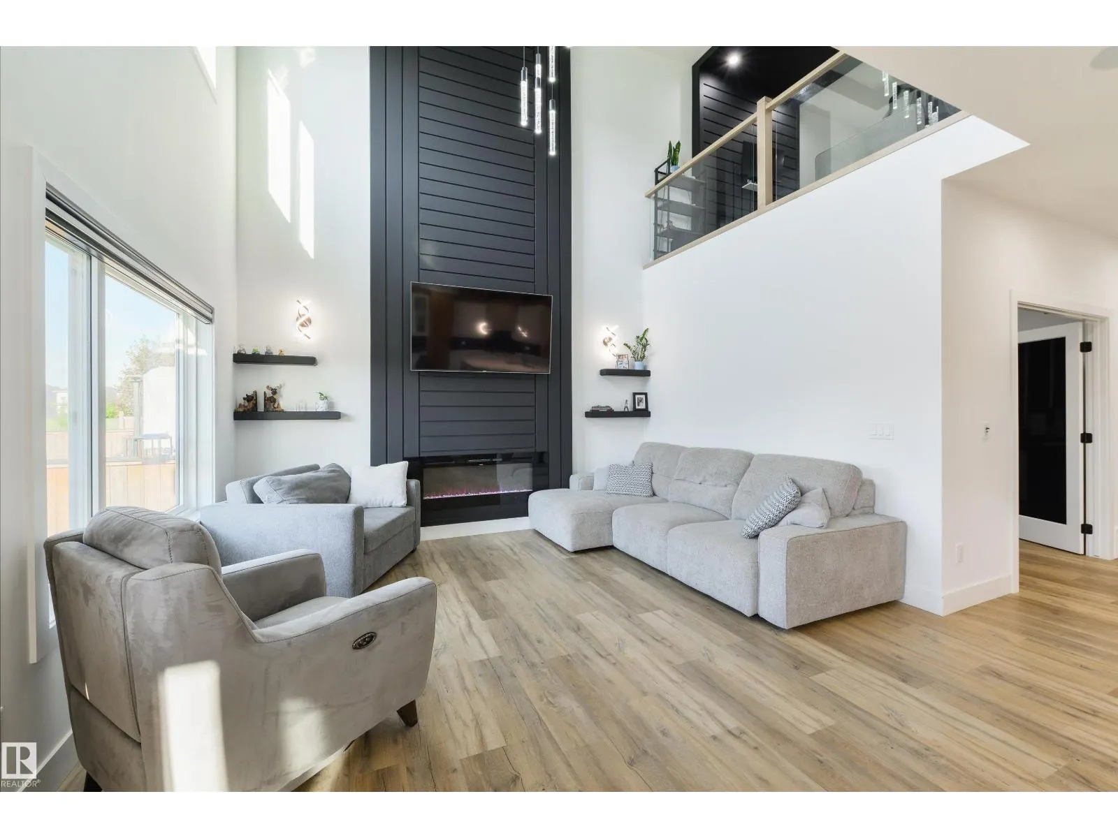1758 WESTERRA LO