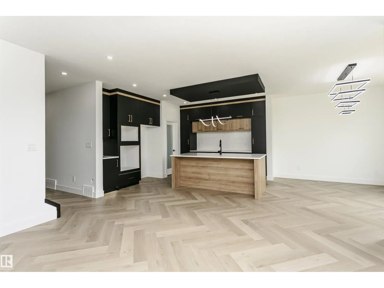 3248 PELERIN CR